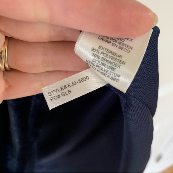 Eliza J Dress Navy Velvet Cocktail Sheath Gathered Waist 3/4 Sleeve Party Size 6 - Picture 8 of 9